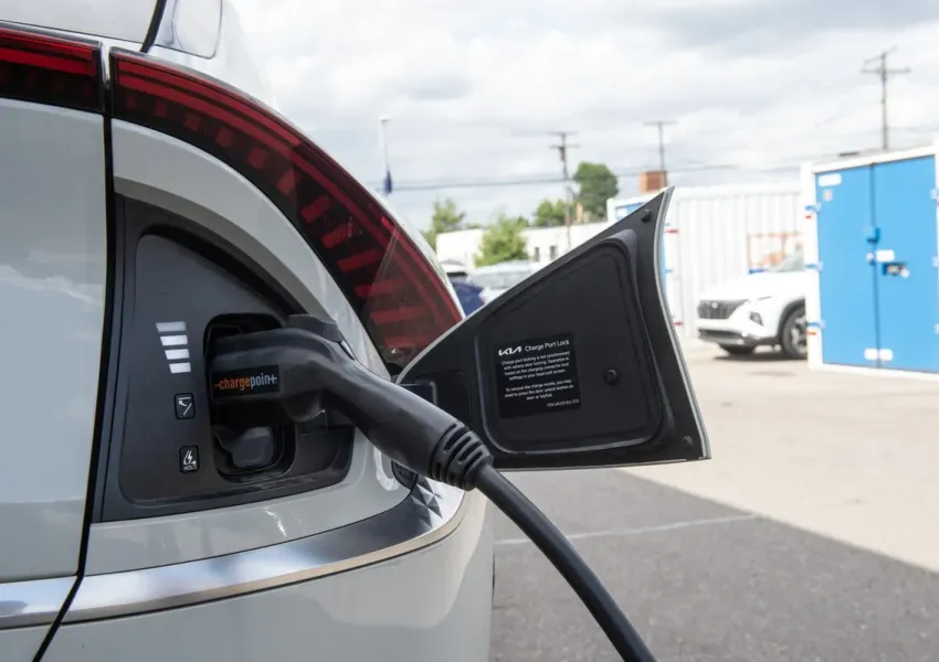 Global Electric Vehicle Sales Up 25% In 2024 - BW BusinessWorld
