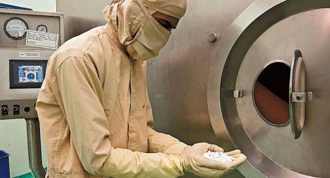 is semaglutide legal Hims & Hers launched a $49 weight loss pill last week, offering a  compounded version of semaglutide, the active ingredient in FDA approved  drugs like Wegovy. Just 48 hours later, the company