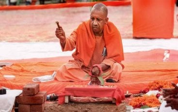CM Yogi Lays Foundation Stone In Ayodhya Ram Temple's Sanctum Sanctorum ...