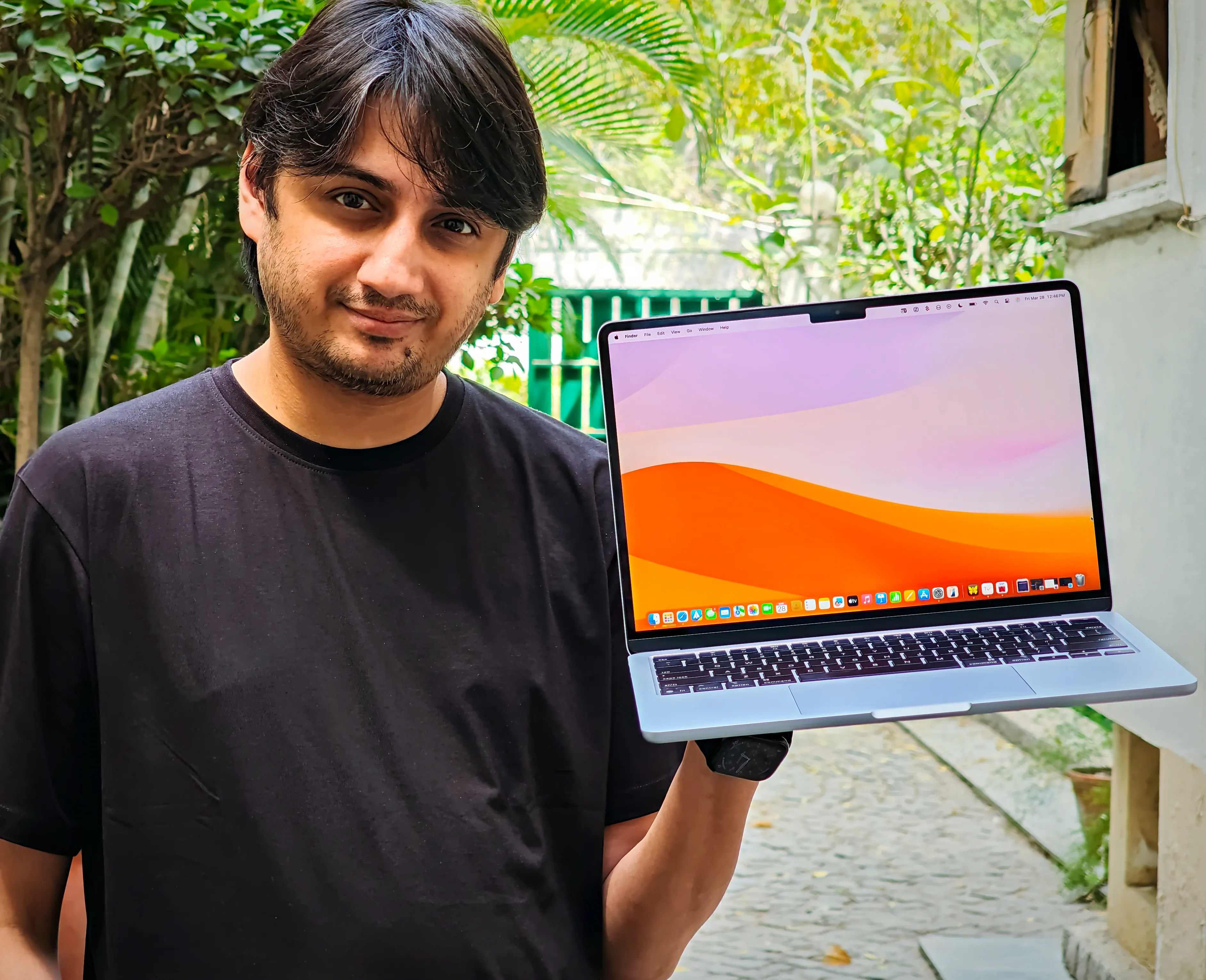 Apple M4 MacBook Air Review (13-Inch): The Best Laptop Got Smarter 