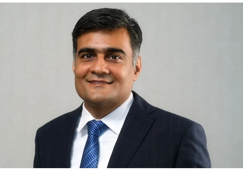 ‘Stay Selective In Banks, Bet On Healthcare’: Gupta Of Bajaj AMC